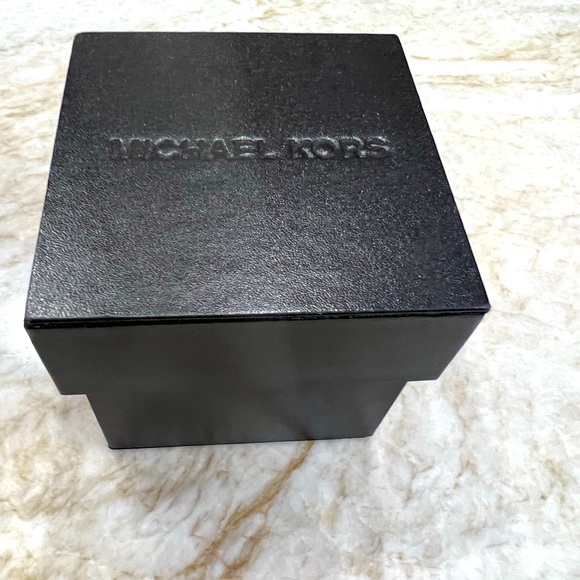 Michael Kors round chronograph 38mm watch - Picture 8 of 13